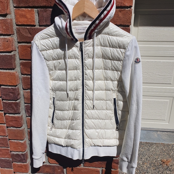 Moncler jacket with hood, down feathers, small - Picture 3 of 7